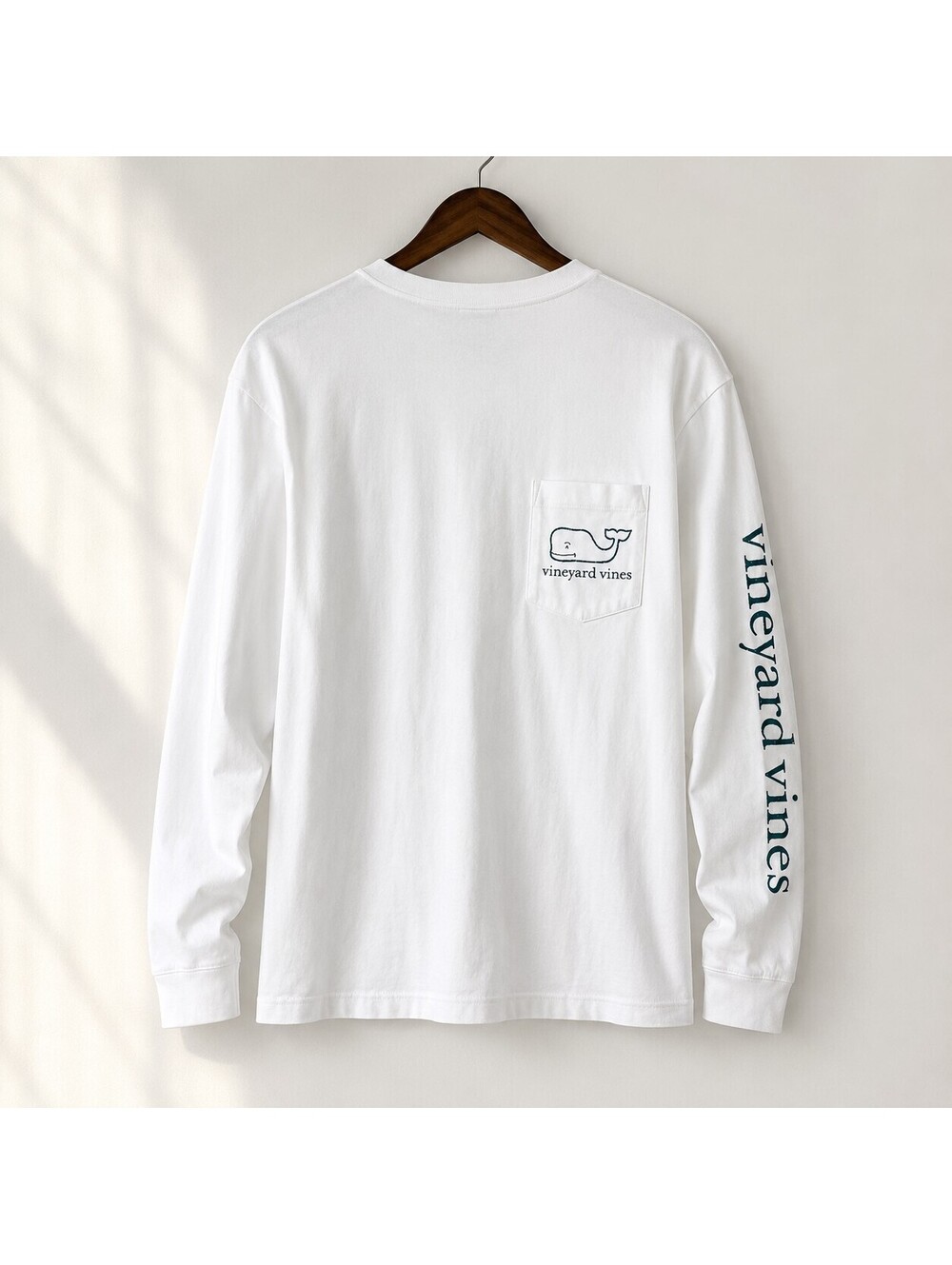 Vineyard Vines Vintage Whale Long-Sleeve Pocket Tee